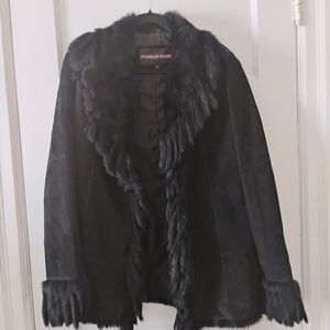 Elegant Black Faux Fur Trim Jacket